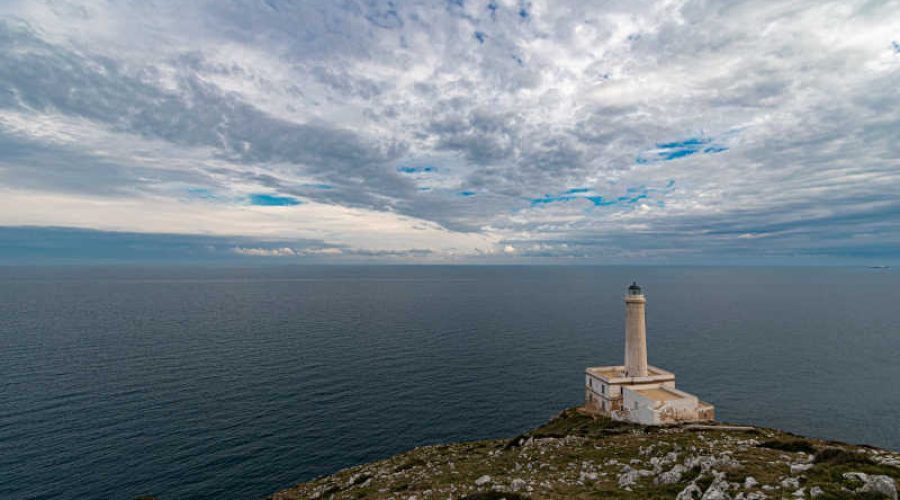 Faro di Punta Palascia: Il luogo più a Oriente d’Italia