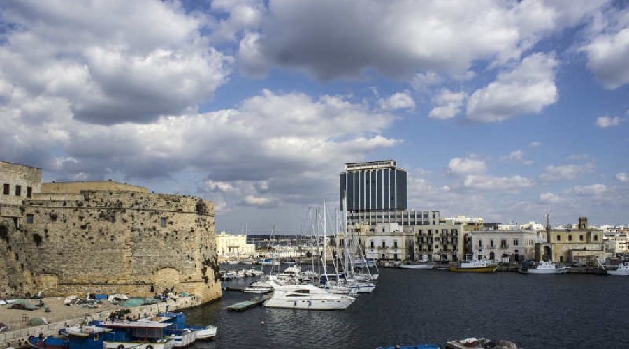 Gallipoli: Scopri i Segreti della Perla dello Ionio